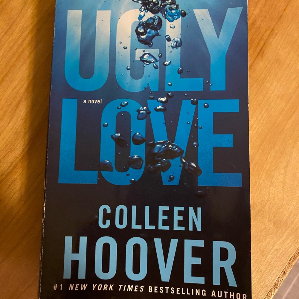 Ugly Love by Colleen Hoover Book